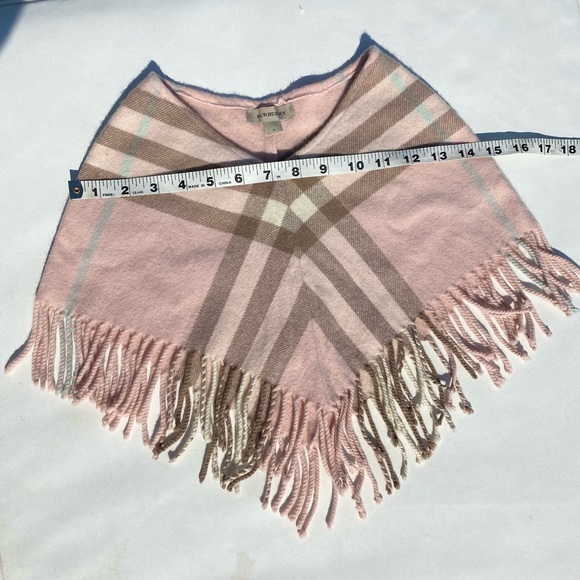 Burberry ⭐️HOST PICK⭐️Nova Check Poncho💕Pink🔥Like NEW! Check Photos! Size 2-4T - Picture 3 of 9